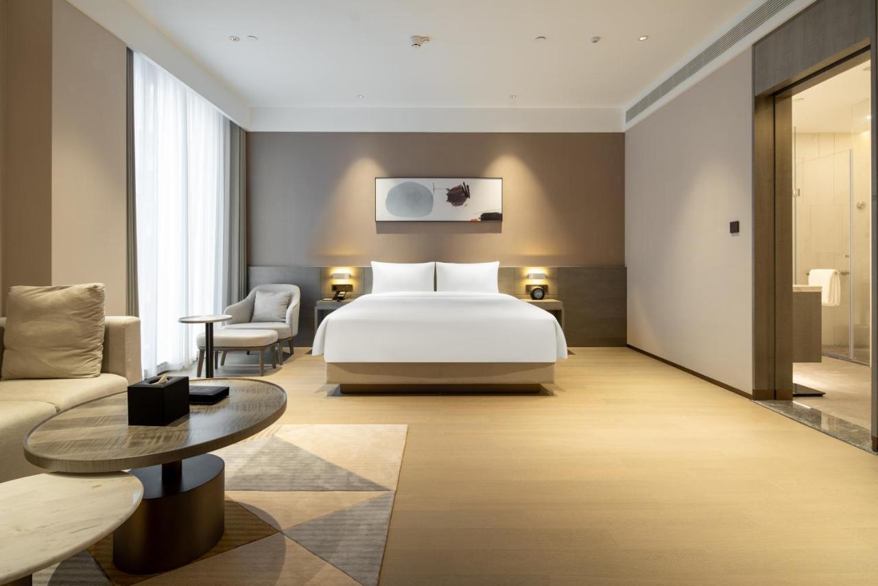 Hyatt Place Linyi People Square Екстериор снимка