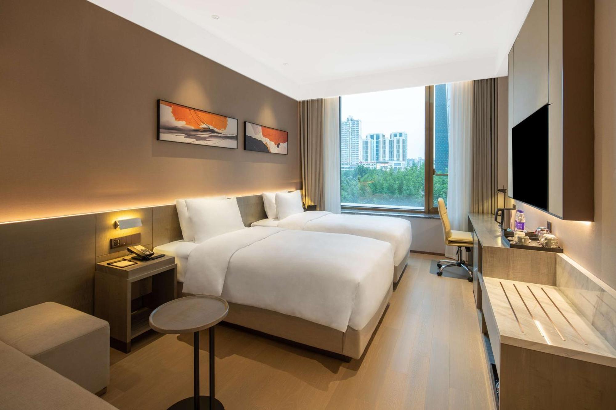 Hyatt Place Linyi People Square Екстериор снимка