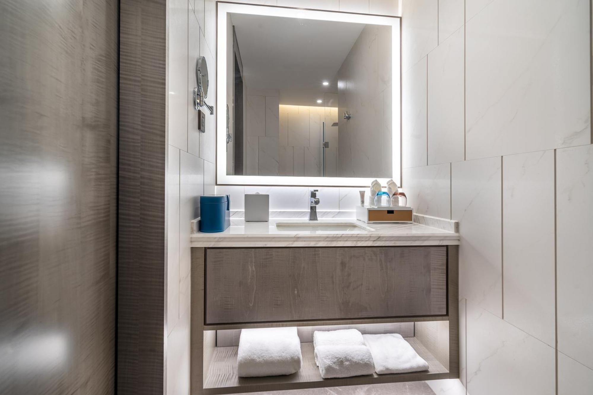 Hyatt Place Linyi People Square Екстериор снимка